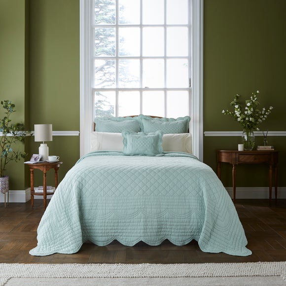 Dorma Soft Scalloped Bedspread, product image 3