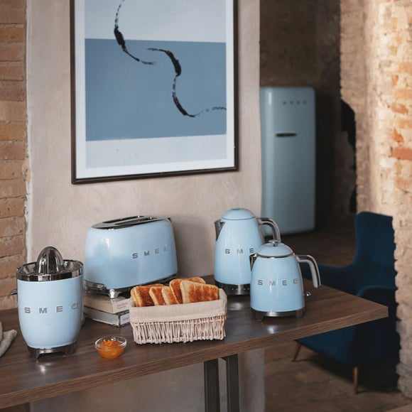 SMEG Retro Temperature Controlled Electric Kettle, product image 13
