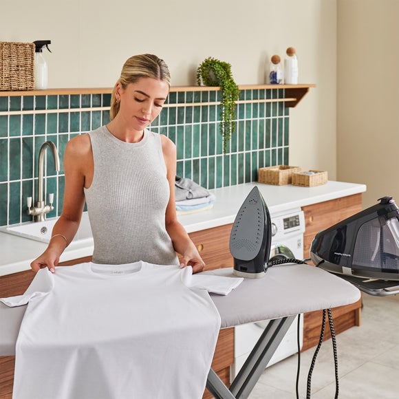 Morphy Richards Easy Steam 2400W Steam Generator Iron