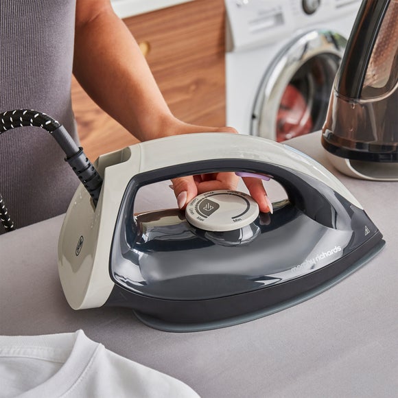 Morphy Richards Easy Steam 2400W Steam Generator Iron